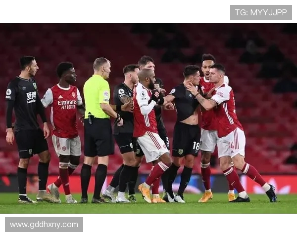 澳波：伯恩利防守持续进步 连续失利未能影响球队发展势头